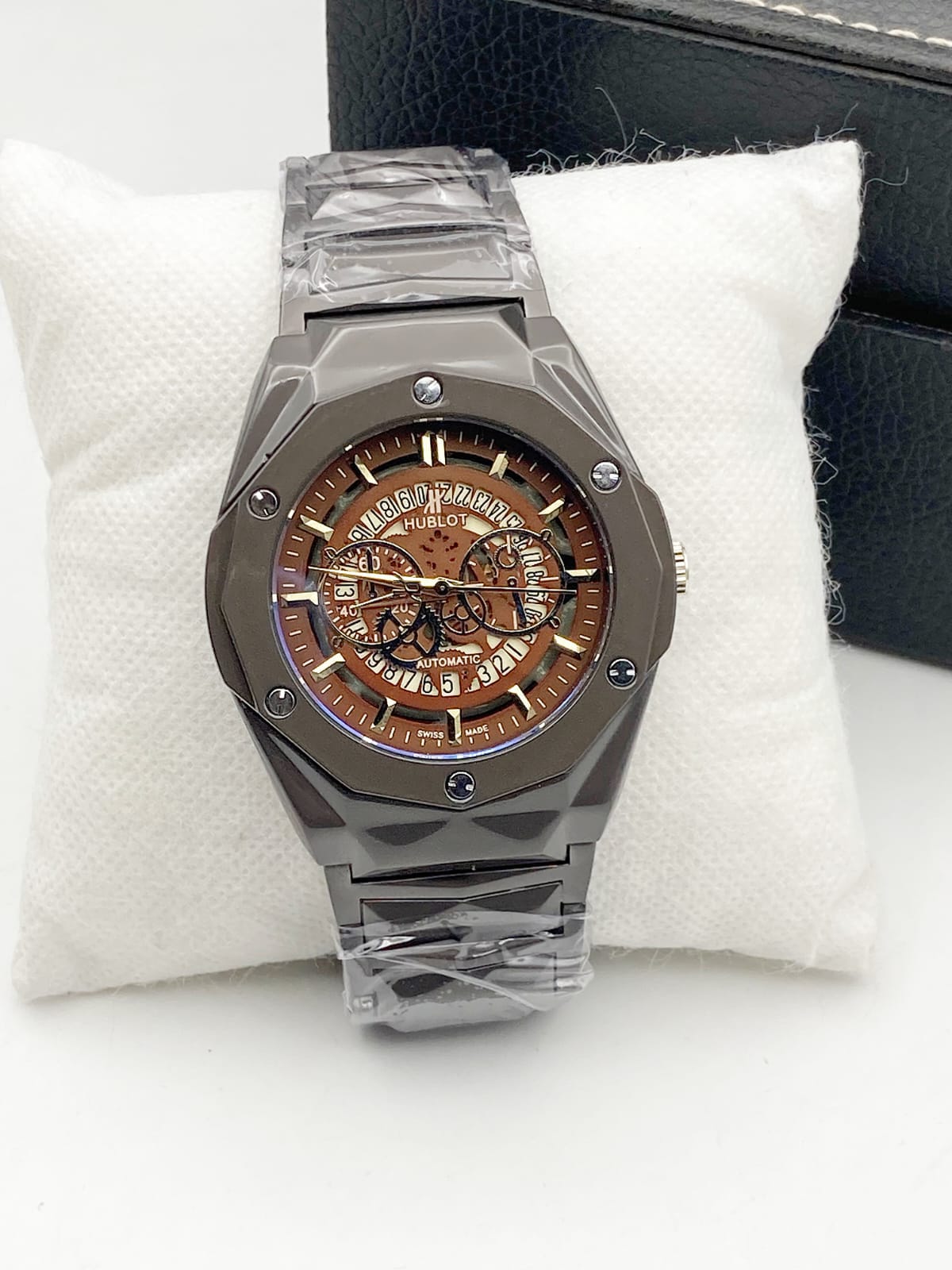 Diamond-Cut Skeleton Dial Men's Watch — Stainless Steel Chain