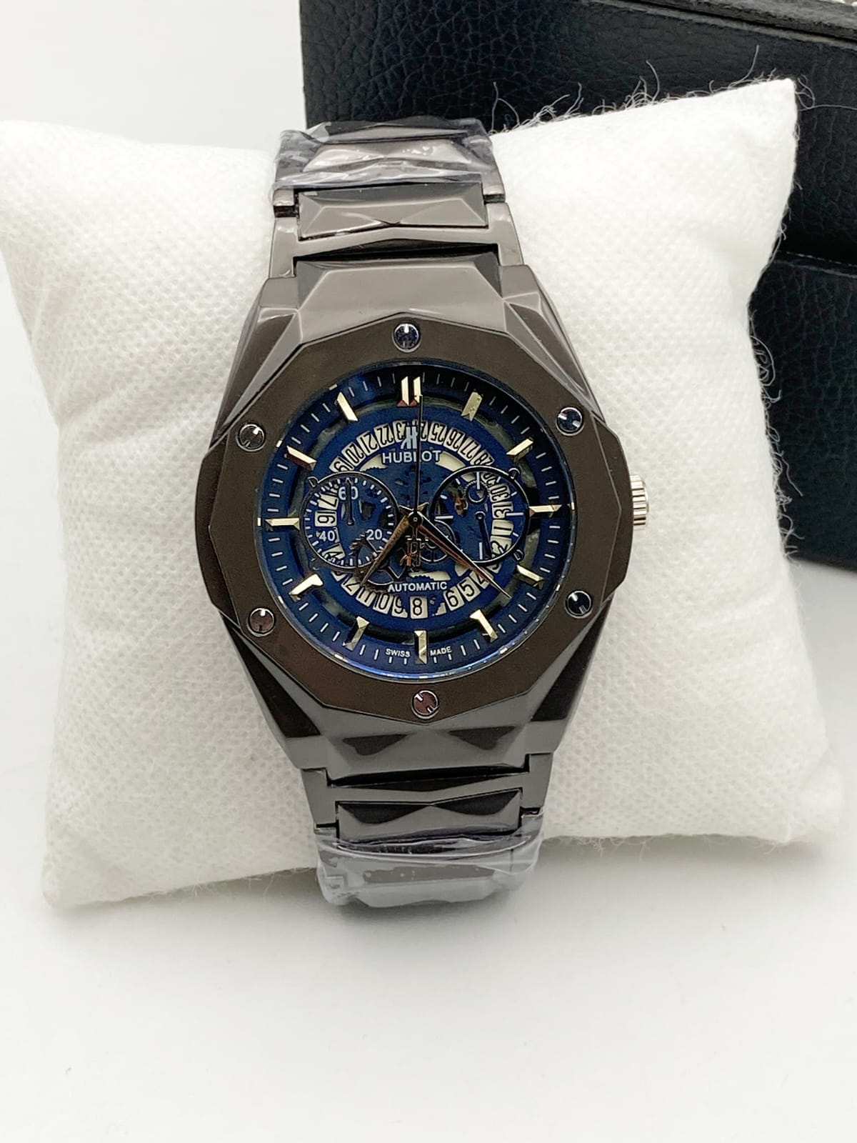 Diamond-Cut Skeleton Dial Men's Watch — Stainless Steel Chain