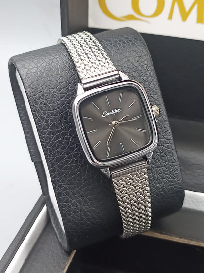 Sunlifex Square Dark Dial Gold Mesh Watch for Ladies